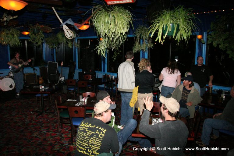 As the night wore on, the crowd hung around....