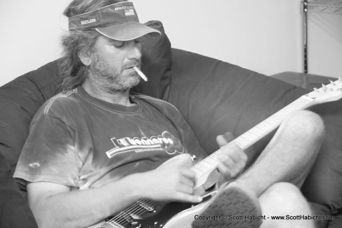Skip tests the freshly tuned guitar.....
