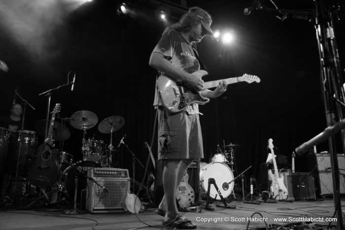 Skip Maisel, Rhythm Guitar & Vocals.