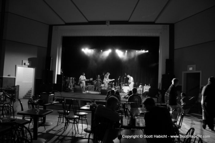 By the end of the show, A few more people had shown up.....