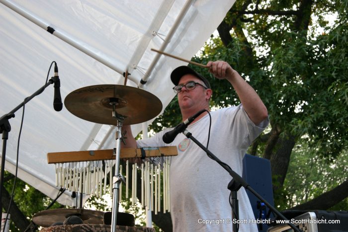 T, gettin' into the rhythm....