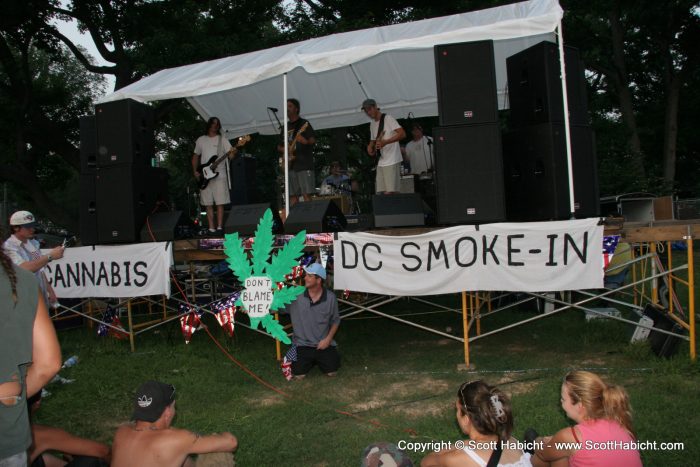 Or check out the offical Smoke-In website.