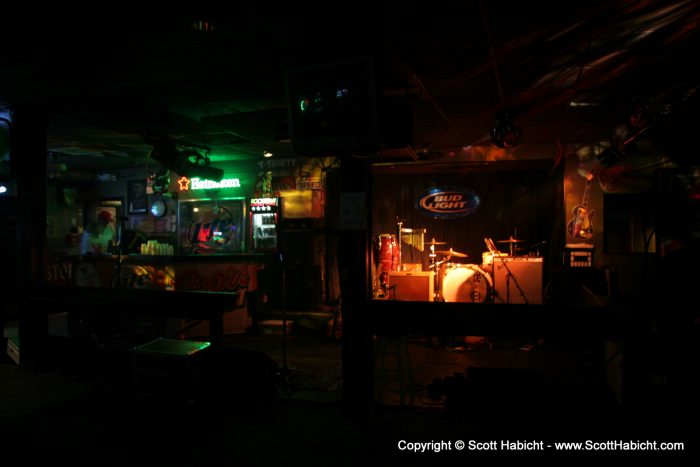 So the stage was empty.....
