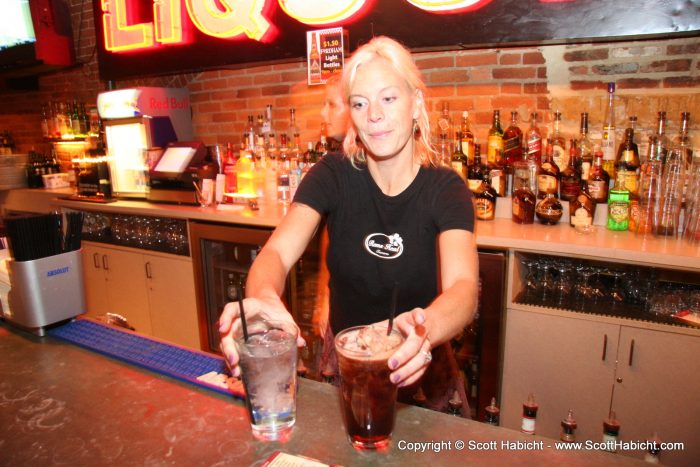 Taking all these pictures makes a man thirsty!!!!