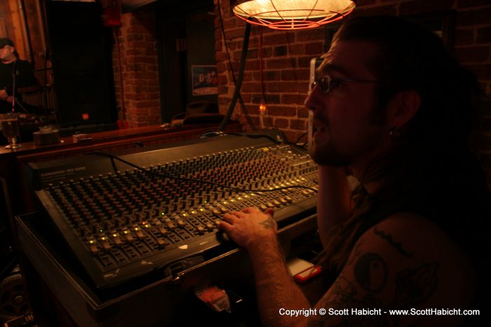 Skrow manning the sound.