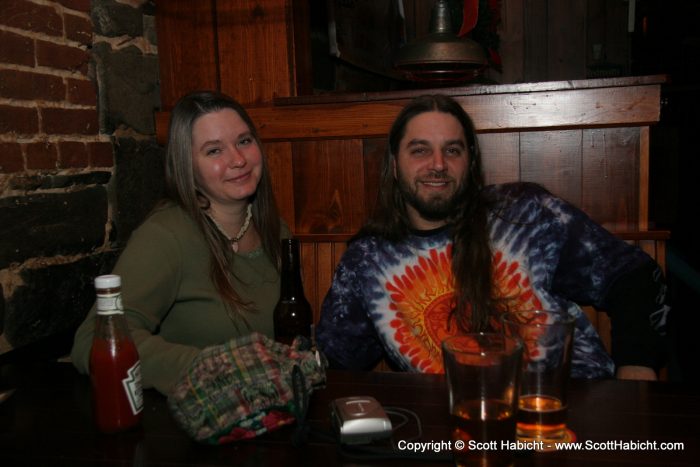 Jennifer and Roth were there for some good music.