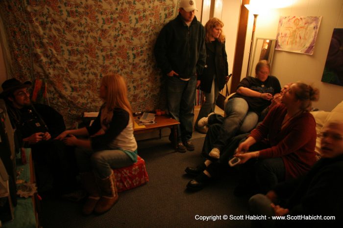 During the real set break we all headed to an apartment above the bar.