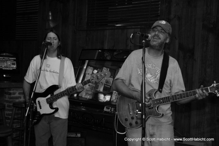 John and Skip please the crowd with great harmonies.