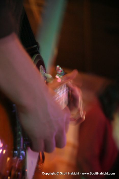 Jason tears up the fret board.