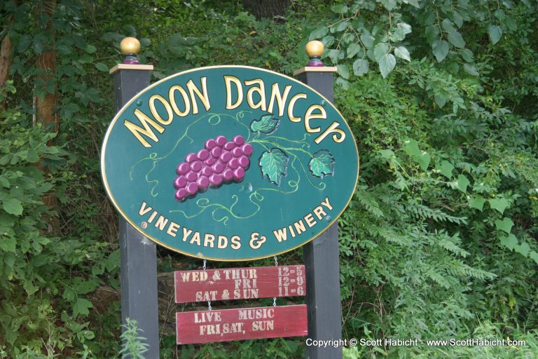 We headed up to PA one night to Moon Dancer winery.